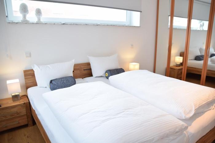 Brandenburger Straße 5a - W15 Apartment
